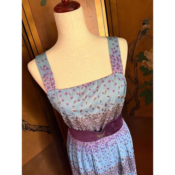 Vintage pleated dress with flowers in blue and purple, size L - Picture 5 of 7